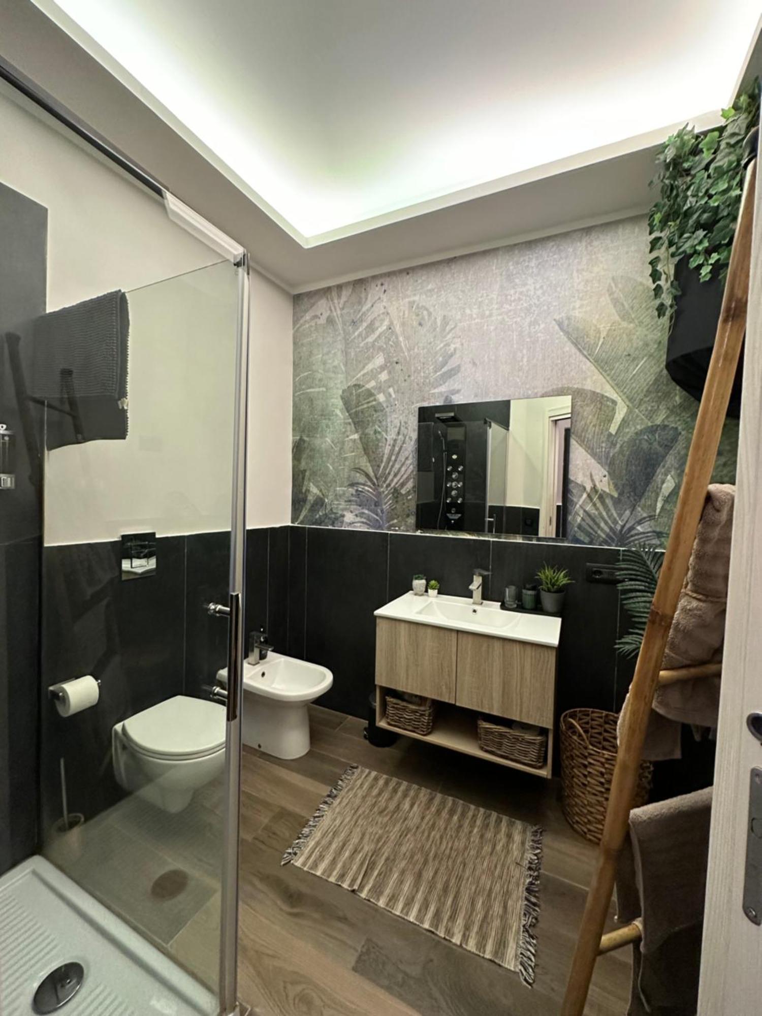 Falco Luxury Home Наполи Екстериор снимка