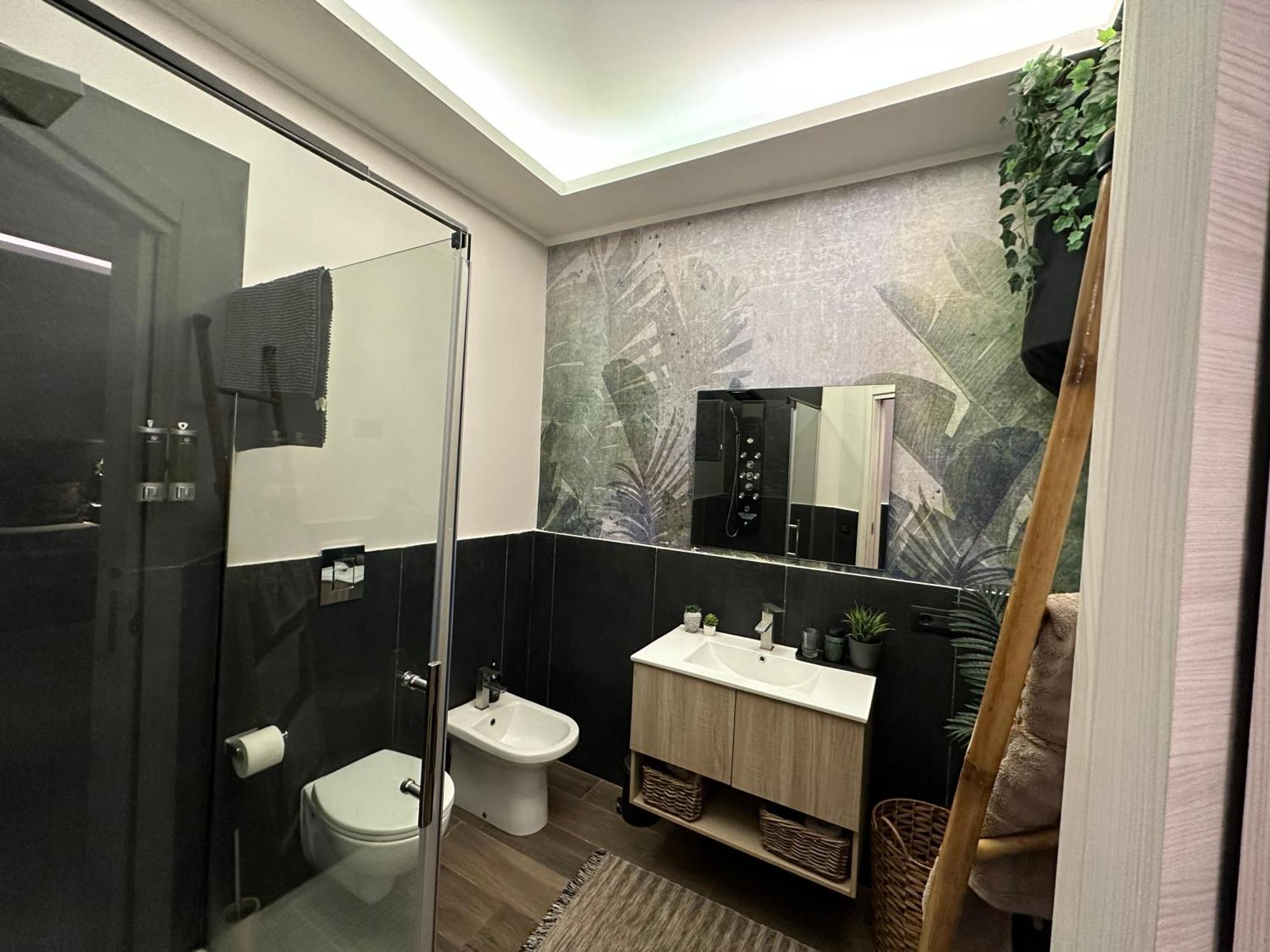 Falco Luxury Home Наполи Екстериор снимка
